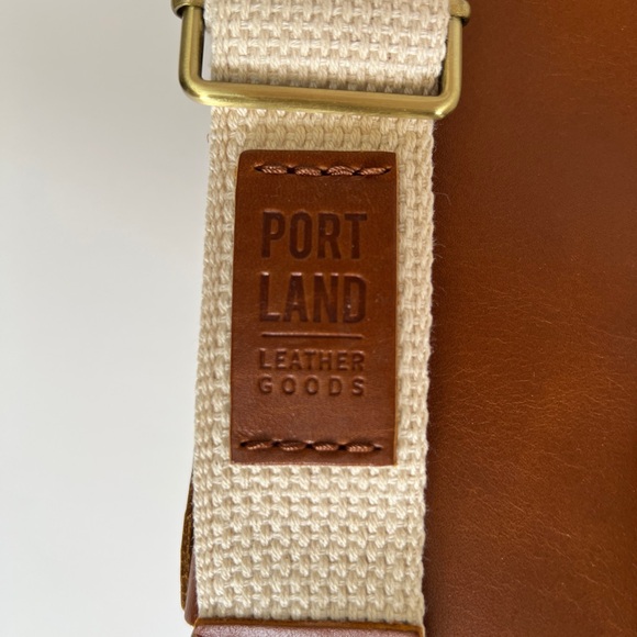 Like New! Portland Leather Wildflower Honey Mini Crossbody Tote - Picture 9 of 12